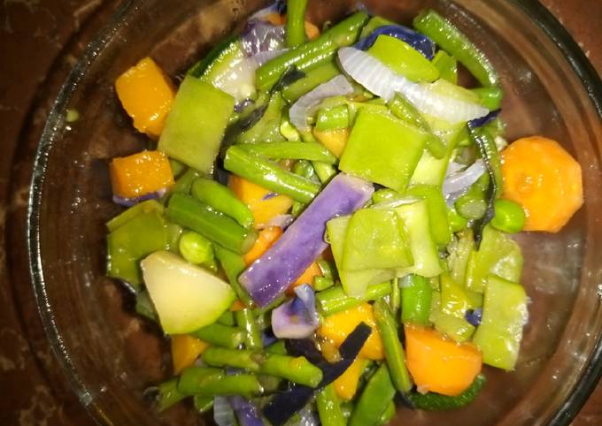 A picture of Mixed veggies.