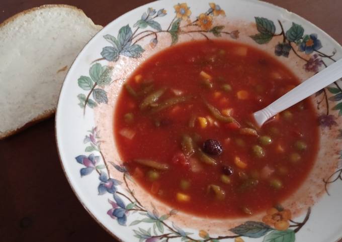 A picture of Creole Black Bean Vegetable Soup.