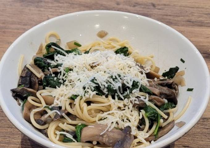 A picture of Mushroom, Miso and Spinach Spaghetti.