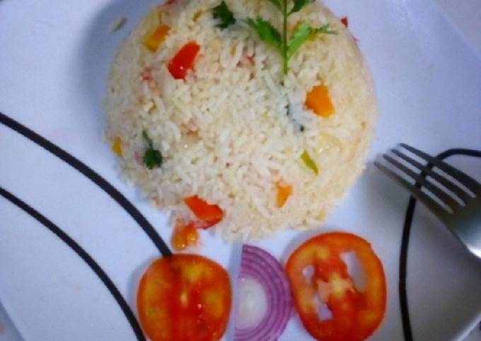 A picture of Vegetable rice #AuthorMarathon #FestiveContestNaivasha.