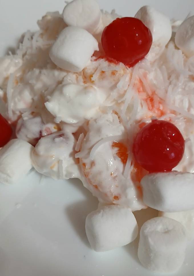 A picture of Classic Ambrosia Salad.