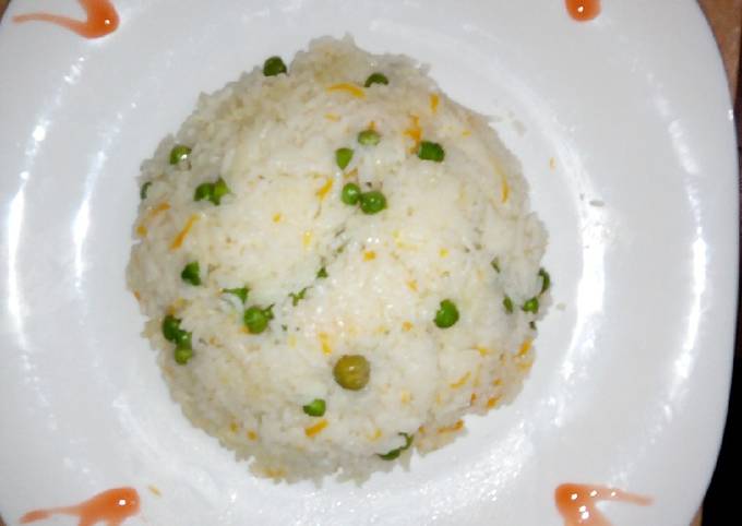 A picture of Vegetable rice.