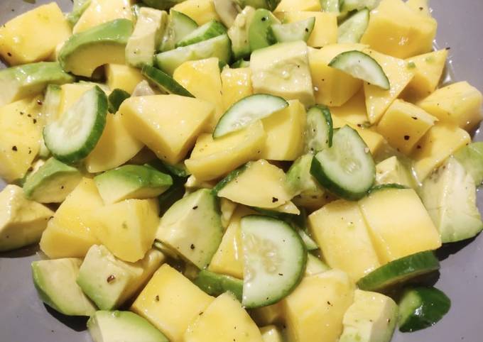 A picture of Mango Avocado Salad.