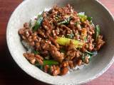 A picture of Hoisin Sauce Beef Mince Rice Bowl.