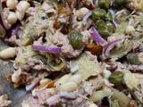 A picture of Tuna and artichoke salad.