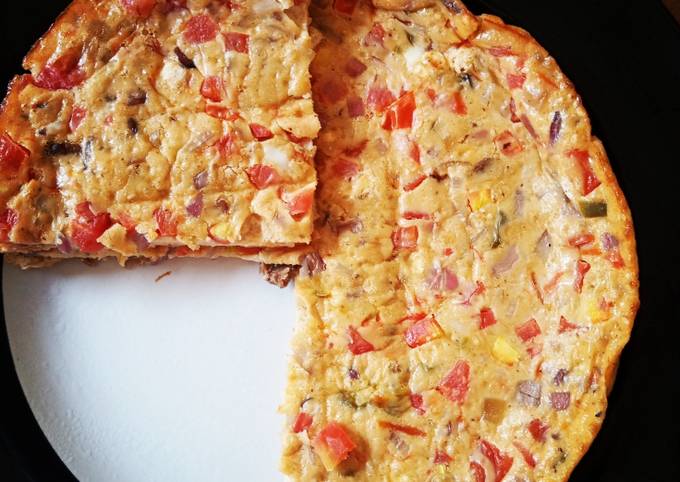 A picture of Veggie eggs and oat flour pie 🥧🥧.