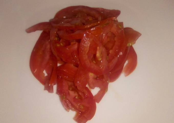 A picture of Tomato salad.