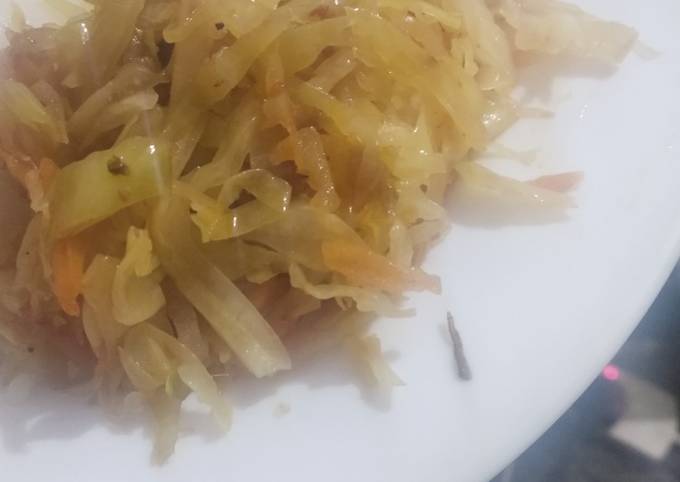 A picture of Fried cabbage.