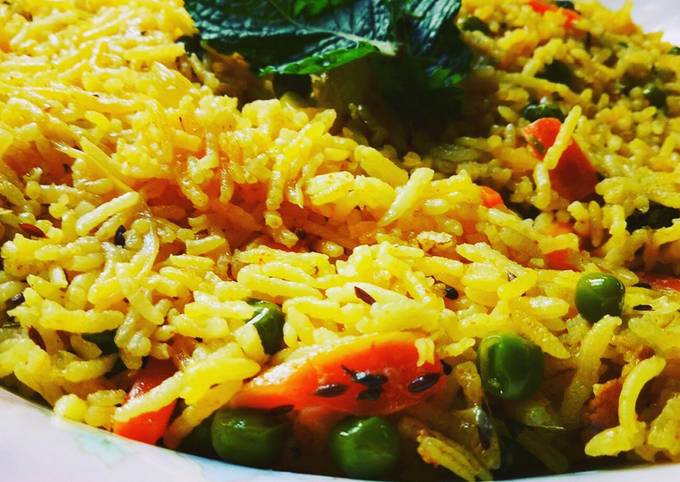 A picture of Vegetable Mint Pulao.