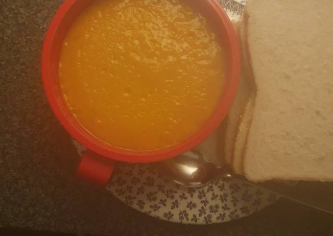 A picture of Carrot and Ginger soup.