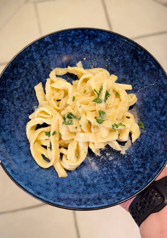 A picture of Authentic Fettuccine Alfredo.