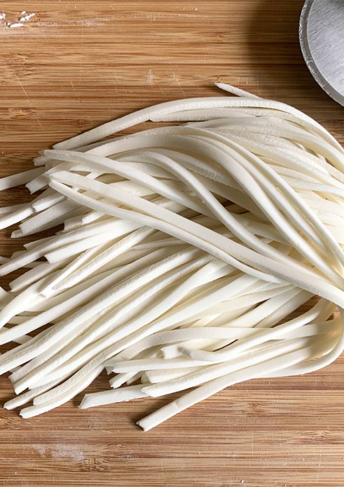 A picture of Gluten-Free Udon Noodles.