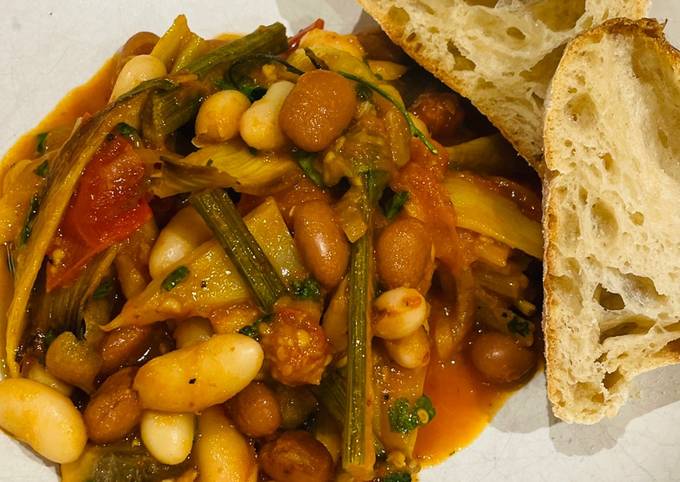 A picture of Tomato, fennel and bean stew.