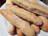 A picture of Garlic-Parm Breadsticks.