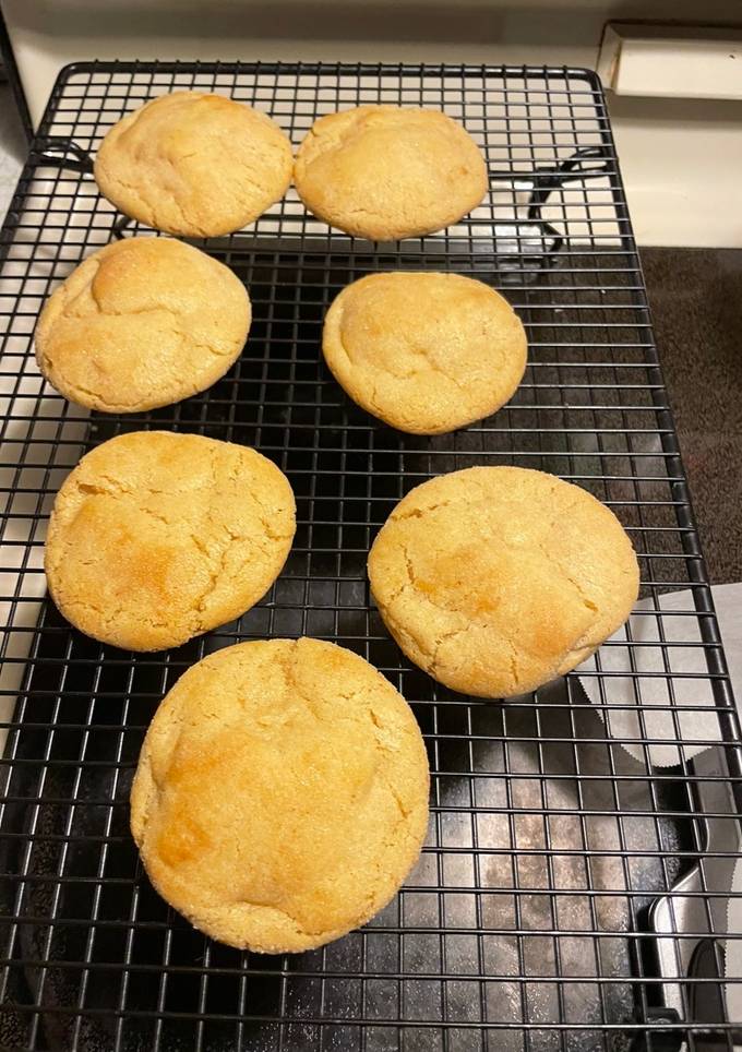 A picture of Brown butter sugar cookies.