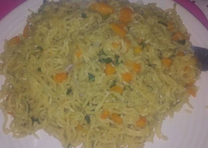 A picture of Vegetable noodles.