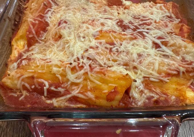 A picture of Simple Baked Manicotti.