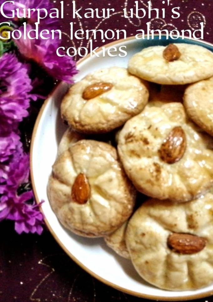 A picture of Golden lemon almond cookies.