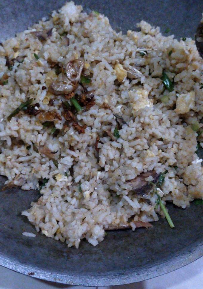 รูปของ ข้าวผัดปลาเค็ม