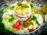 A picture of Egg mimosa salad with vegetables, tuna👍😝😝.