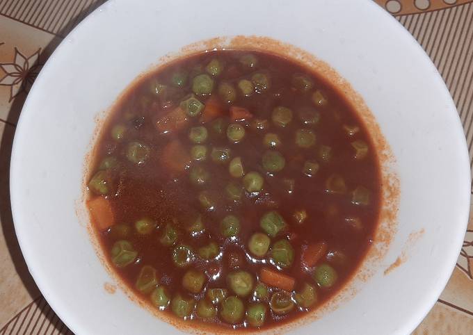 A picture of Vegetable soup.