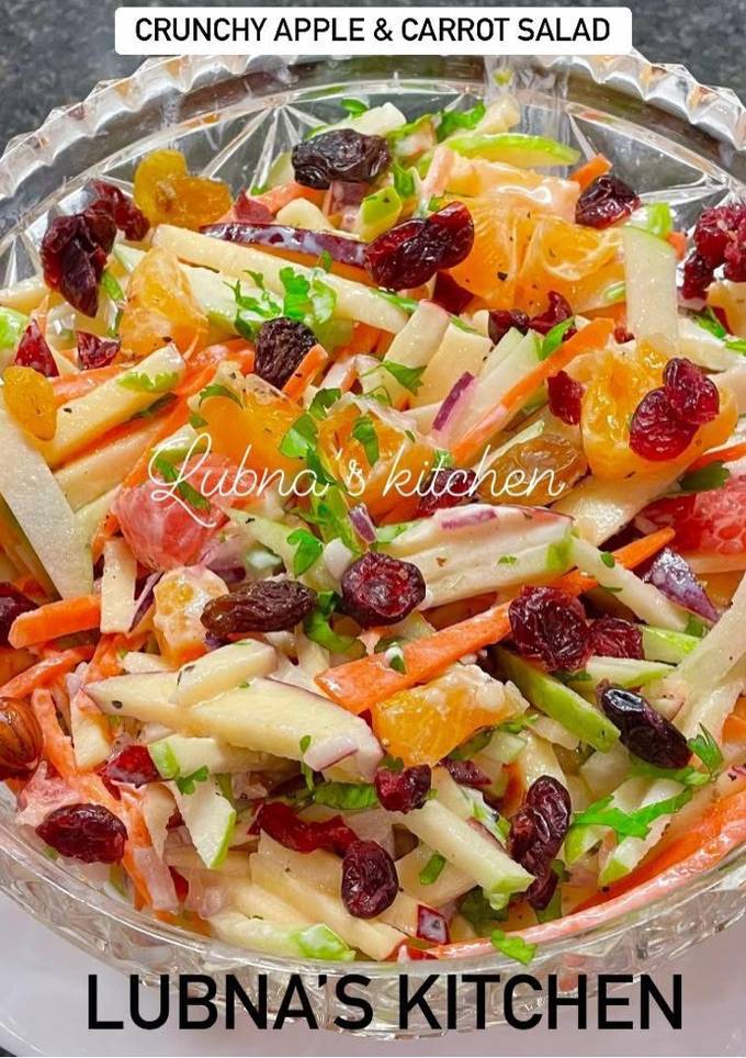 A picture of Crunchy Apple & Carrot Salad with Creamy Dressing:.