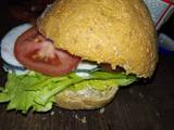 A picture of Simple veggie burger.