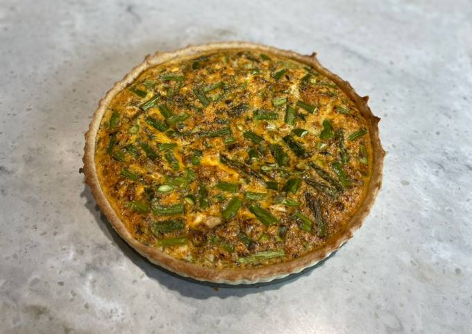 A picture of Asparagus and feta quiche.