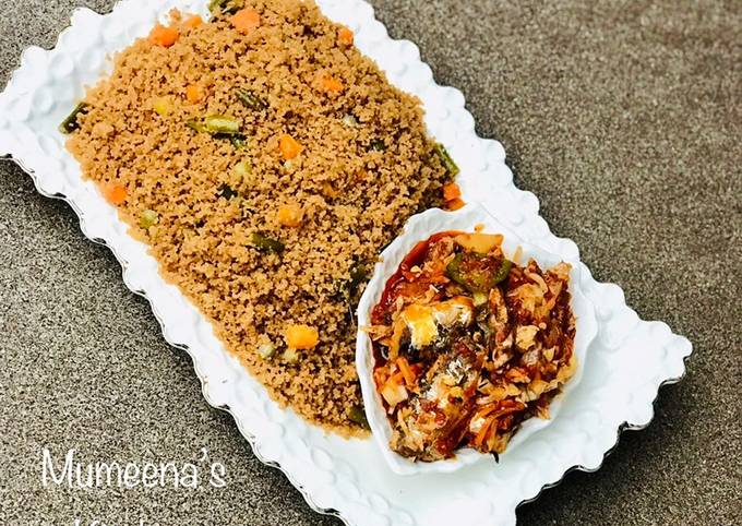 A picture of Fried steam couscous and vegetable stew.