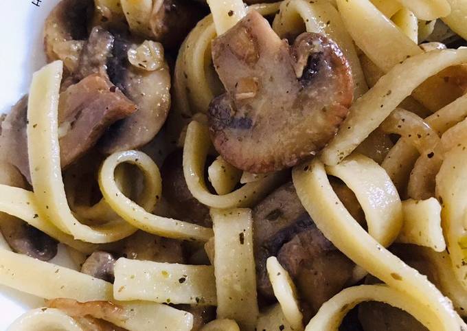 A picture of Herby Pasta and Mushroom for One.