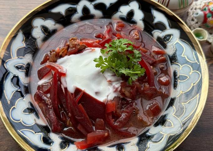 A picture of Beets and Beef Soup.