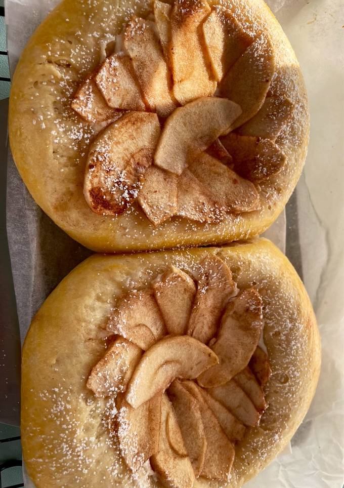 รูปของ Apple Yogurt Bun🍏🥛🍞