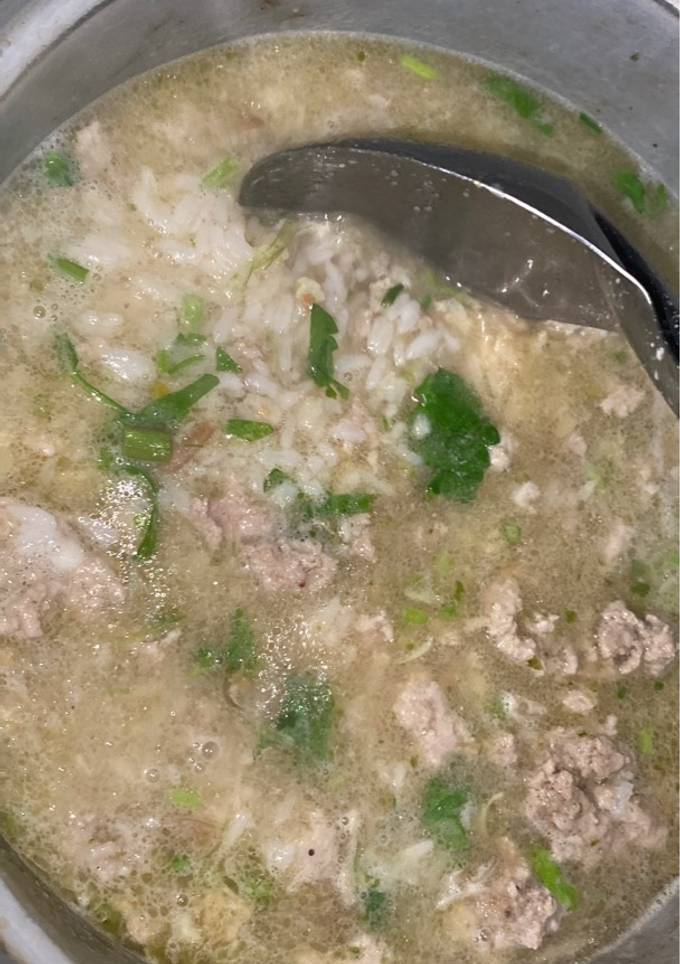 รูปของ ข้าวต้มคอหมูบด