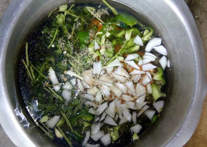 A picture of Vegetable stock.