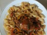 A picture of Farfalle Pasta in Chicken Tomato sauce.