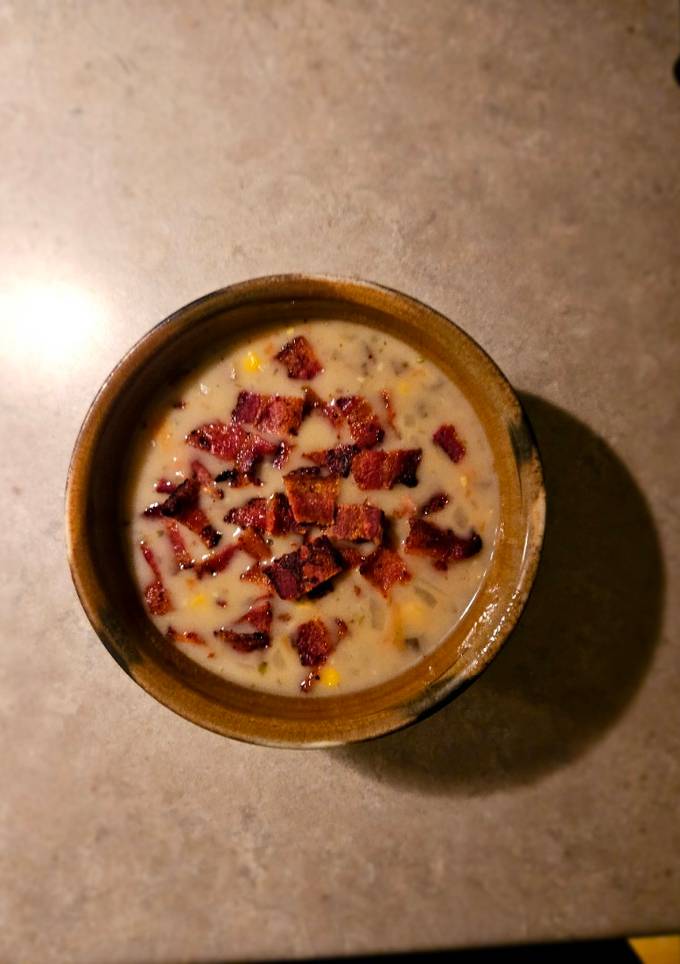 A picture of Tavern Chowder.