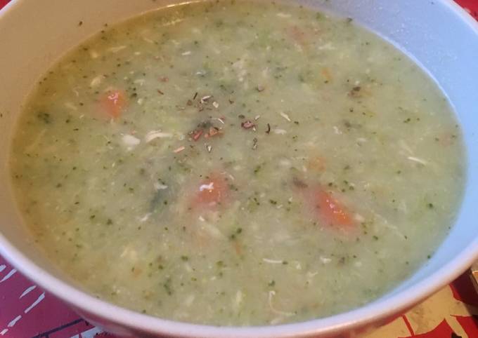 A picture of Creamy Chicken Vegetable Soup.