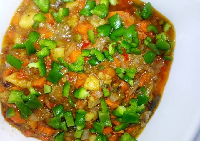 A picture of Vegetable soup.