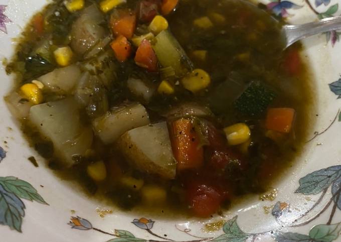 A picture of Vegetable Zucchini Soup.