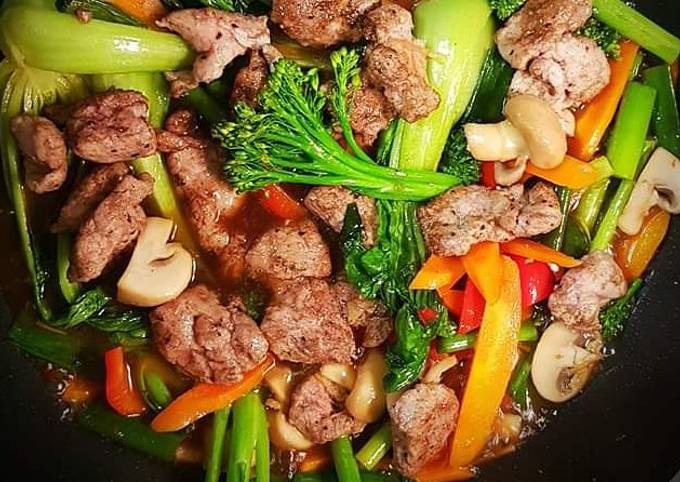 A picture of Stir fry vegetables.