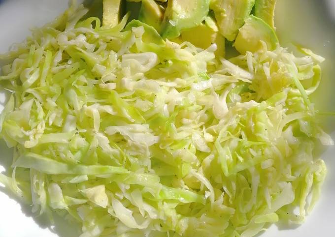 A picture of Steamed cabbage.