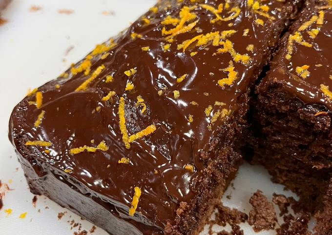 A picture of Moist and spongy Orange chocolate cake (using vegetable oil - no butter).