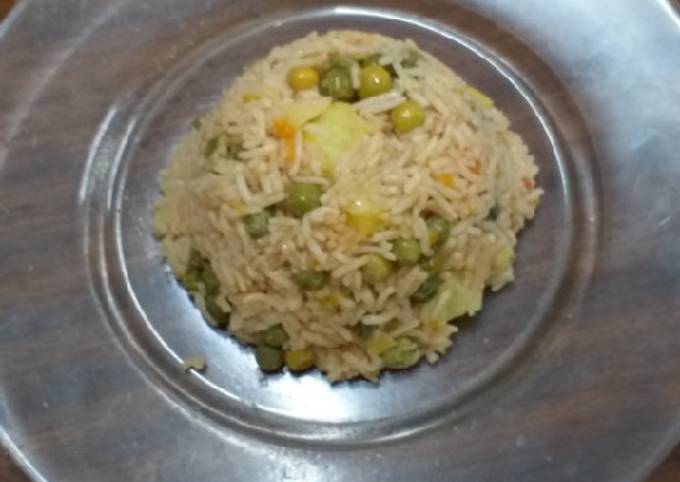 A picture of Vegetable Rice#authors marathon.