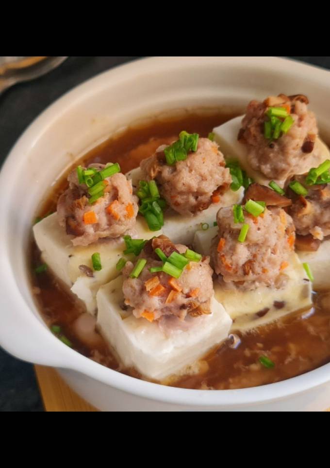 รูปของ เต้าหู้นึ่งหมูสับ (เมนูเด็ก 1 ขวบขึ้นไป)