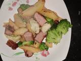 A picture of Potato Sausage and Vegetables.