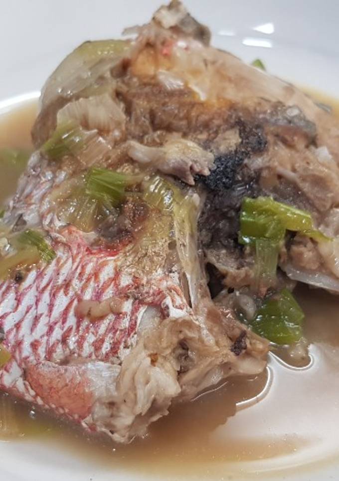 รูปของ ปลาข้างเหลืองต้มโชยุ