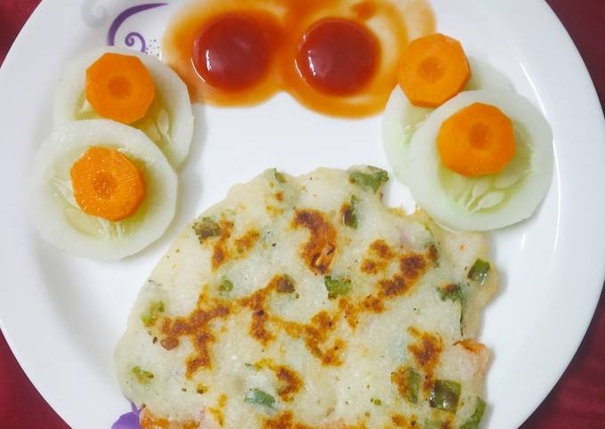 A picture of Vegetables crispy Semolina pancakes.