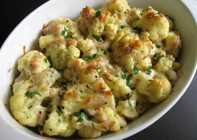 A picture of Tuna Mayo Cauliflower Cheese Bake.