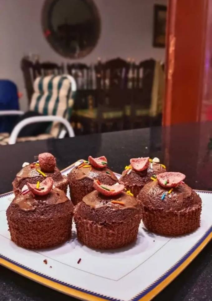 A picture of Chocolate cup cakes.