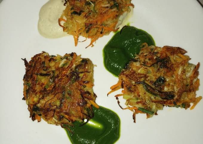 A picture of Vegetable fritters.